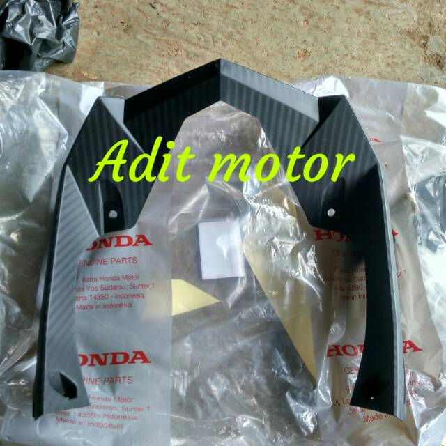 Cover Janggut Bawah Lampu Depan Honda Vario 125 150 Fi New Led Original