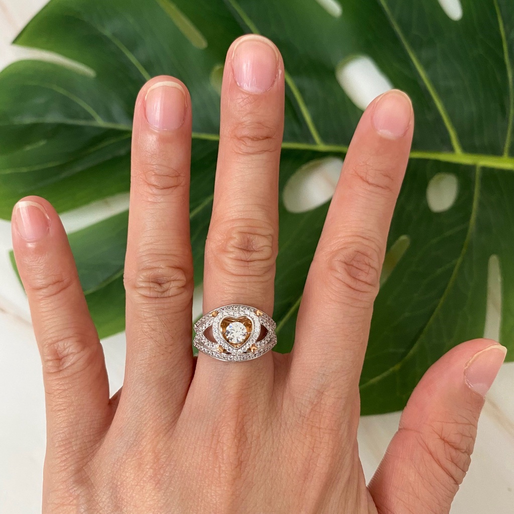 Cincin Emas Putih 17K Kadar 750 75% Heart Zircon 4.01 Gram Size 13