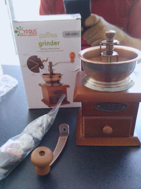 Alat Penggiling Kopi Manual Grinder Kopi Cyprus 0062 Coffee Grinder
