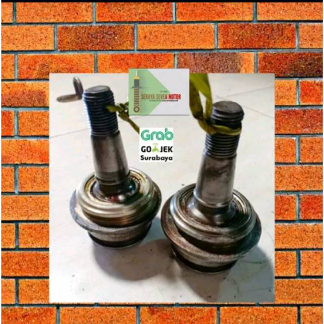 Ball joint bawah toyota innova original 1pc garansi