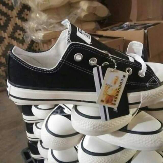 jual sepatu converse ukuran 44