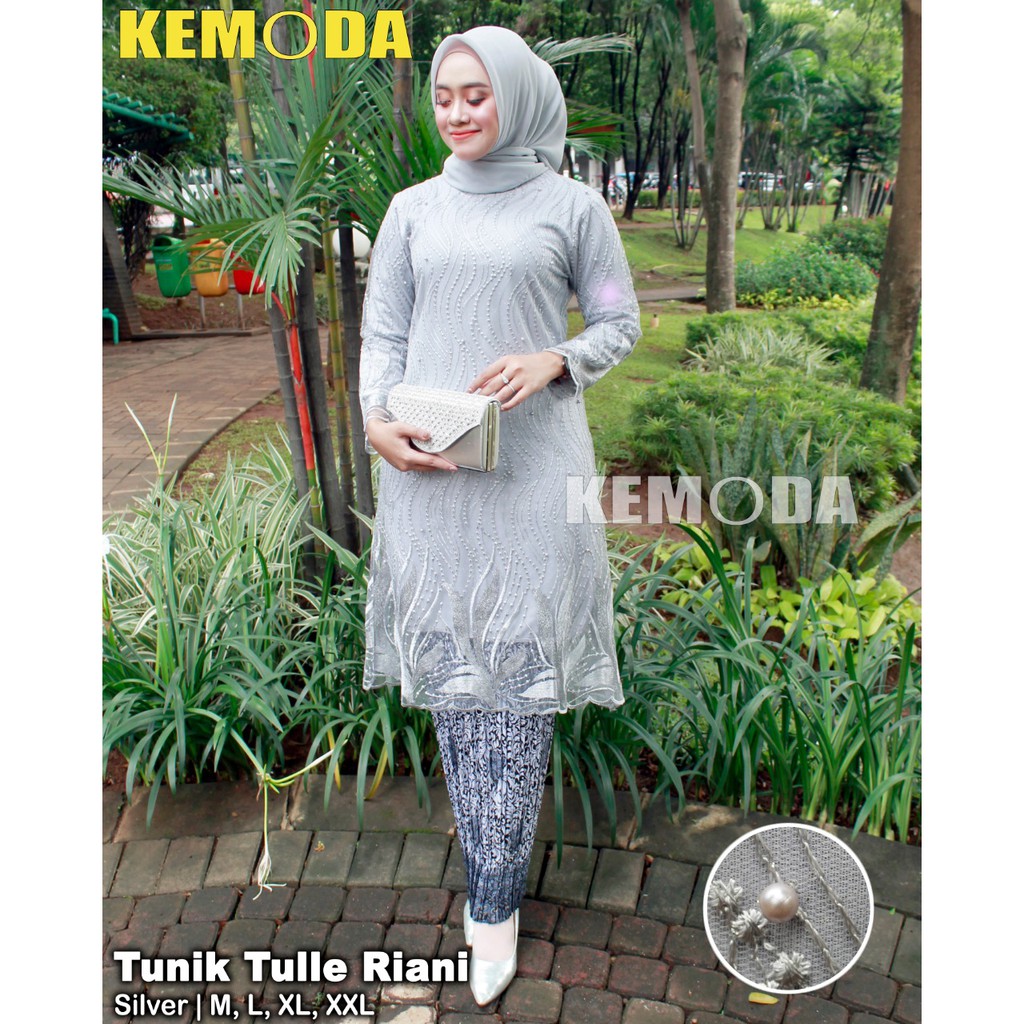 Setelan Kebaya Tunik Tile Riani Warna Silver Mix Plisket / Kebaya Modern