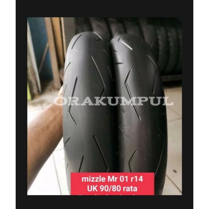 Ban Motor Sofcoumpoun ring 14 MizzleMr01 Dua Ban Ukuran 90/80 ring 14 ban
motor tubles standar motor