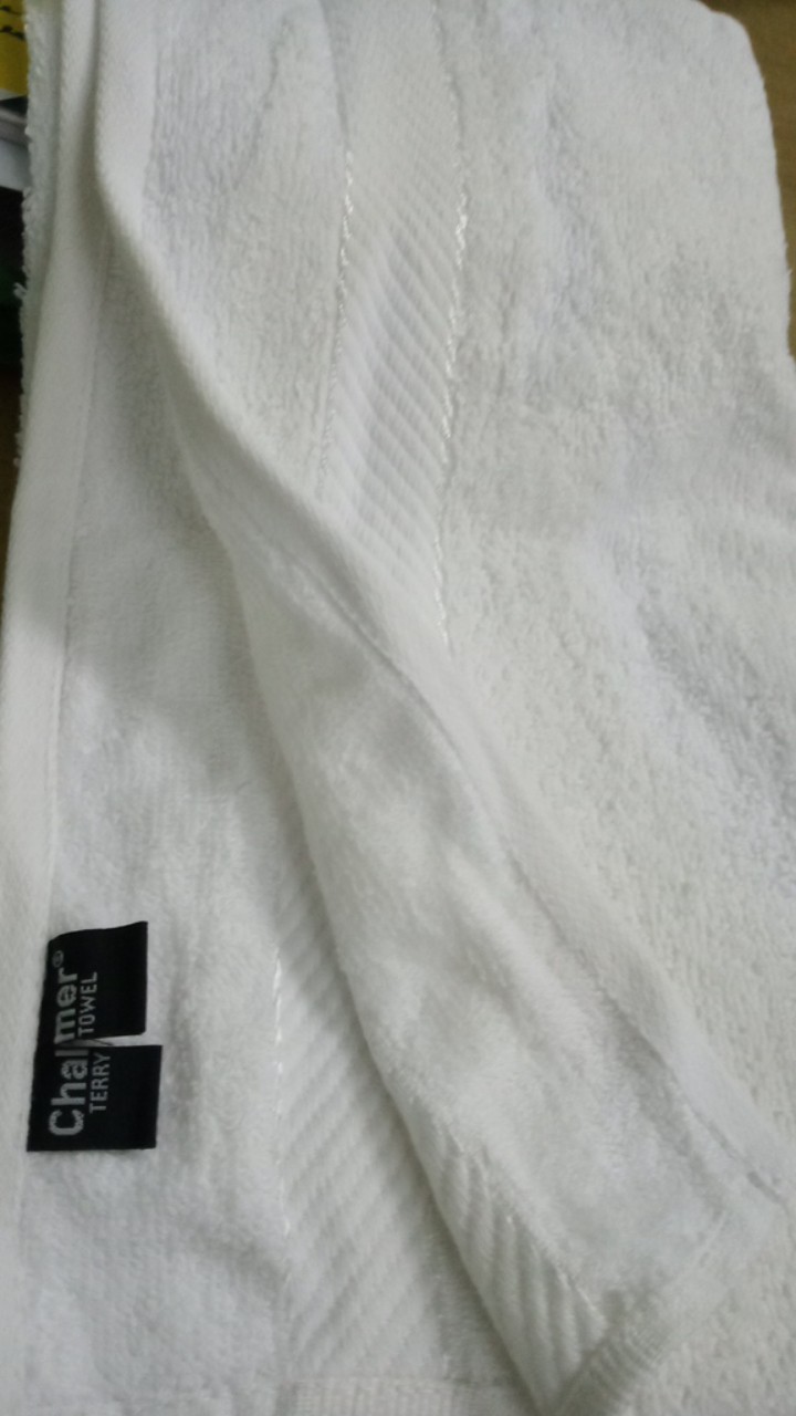 Rc Handuk Sport Chalmer Warna Putih Dan Biru Grade B No Label