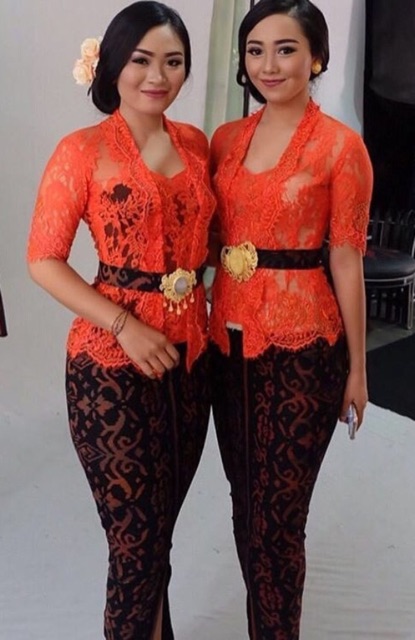 Set kebaya jadi kutubaru sofia