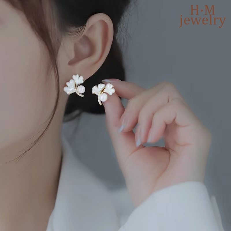 Anting Tusuk Motif Daun Ginkgo Hias Mutiara Imitasi Untuk Wanita