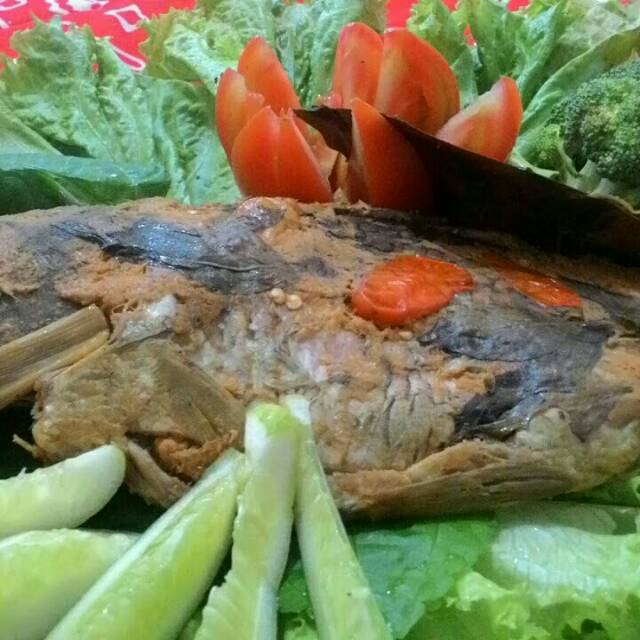 

Pepes Ikan Mas Duri Lunak Gemilang - 250 Gram
