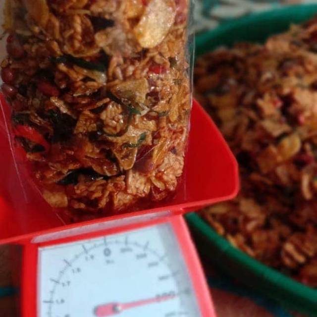 

Keringan tempe,teri,kentang pedas manis 500 gr