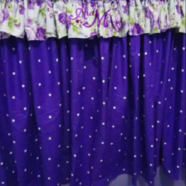 Gorden kolong meja dapur polka ungu