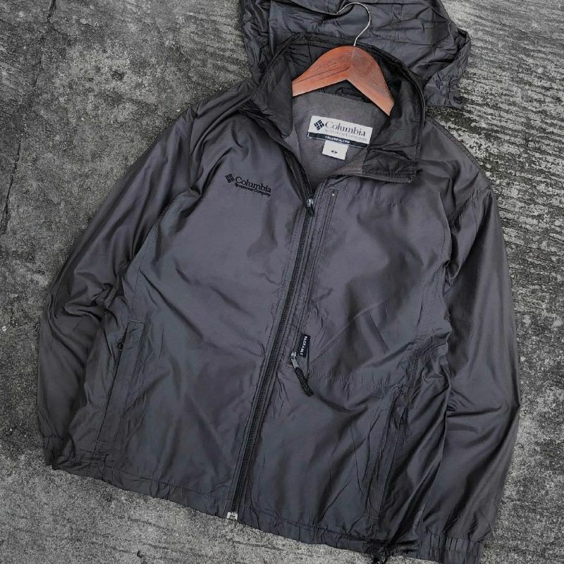 Jaket packable Columbia