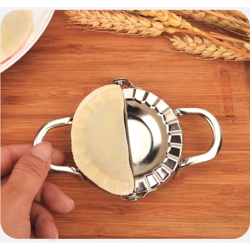 Adda Home - Cetakan Pangsit Dumpling Pastel Gyoza Mold Stainless Steel