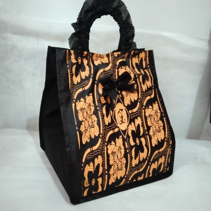 tas hajatan batik elegan/goodie bag 22
