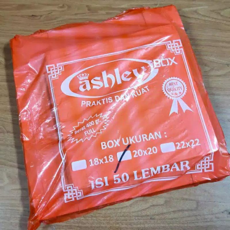 

RB Dus Polos Putih 20 X 20 CM - Kotak Nasi / Kue - ISI 50SET