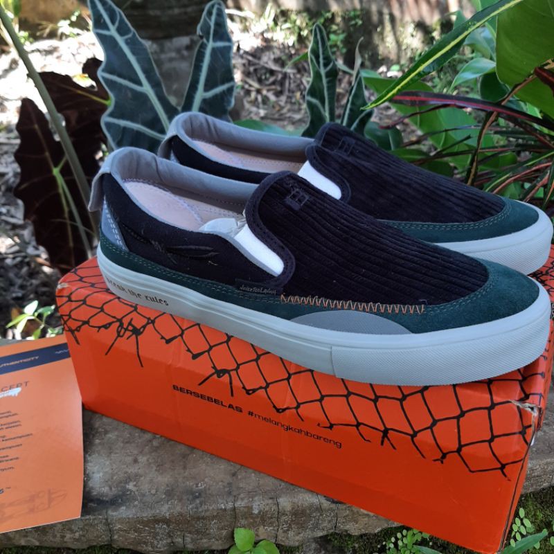 FUSE CONCEPT X NEVERTOOLAVISH "BREAK THE RULES"