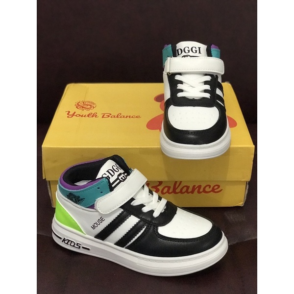 Sepatu sneakers import anak cowok cewek 2wrn sz 32-37