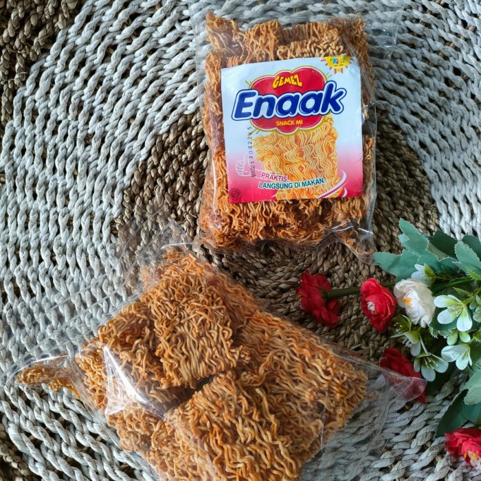 

Cemilan Mie Enaak Gemez 250gr