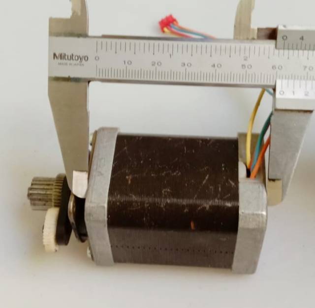 NEMA 17 MOTOR STEPPER TYPE 17HDB401-01N MOONS BIPOLAR 4 WIRE