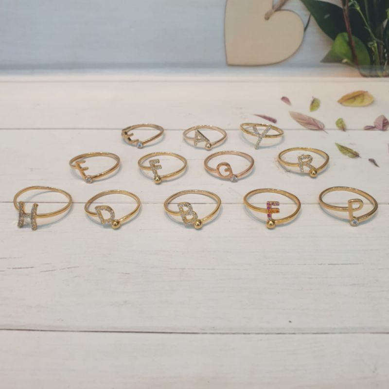 Cincin huruf emas asli