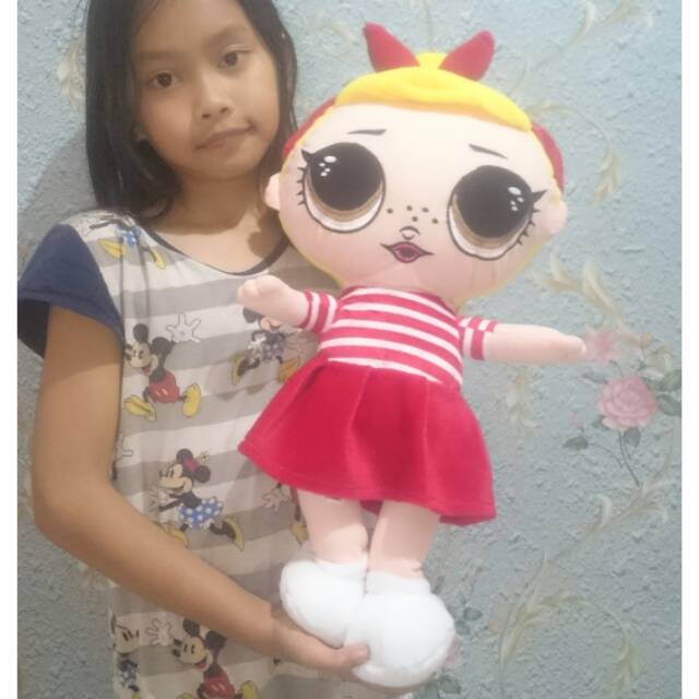 Boneka LOL surprise