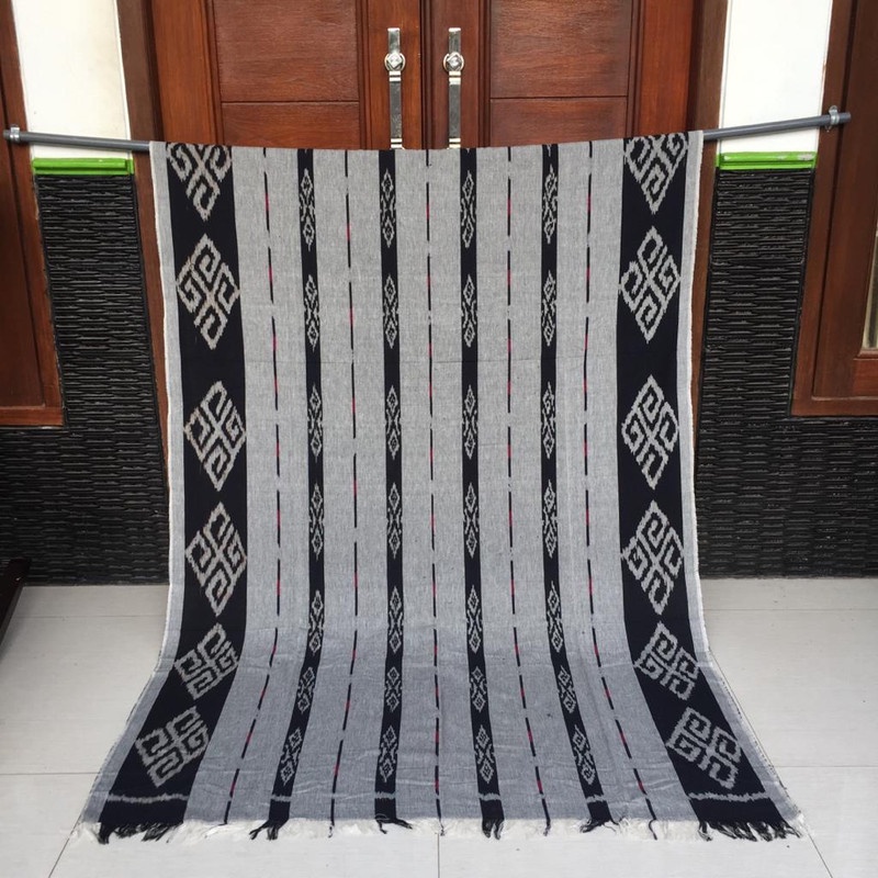 TENUN TORAJA / TENUN BLANKET JEPARA / BATIK  TENUN JEPARA ASLI