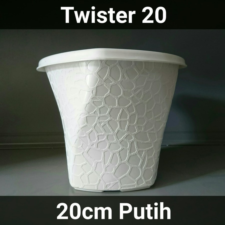 Pot Twister 20 Putih, Diameter 20cm/20 cm
