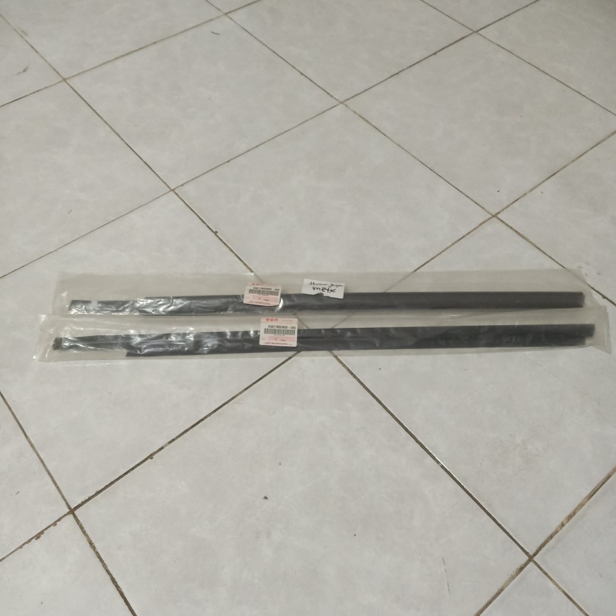 Plipit Luar Outer Weather Strip Weatherstrip Suzuki Splash ASLI SGP!