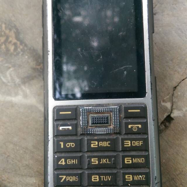 Samsung badak C3350 minus
