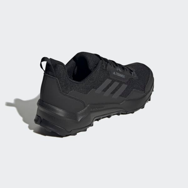 Sepatu Adidas Terrex AX4