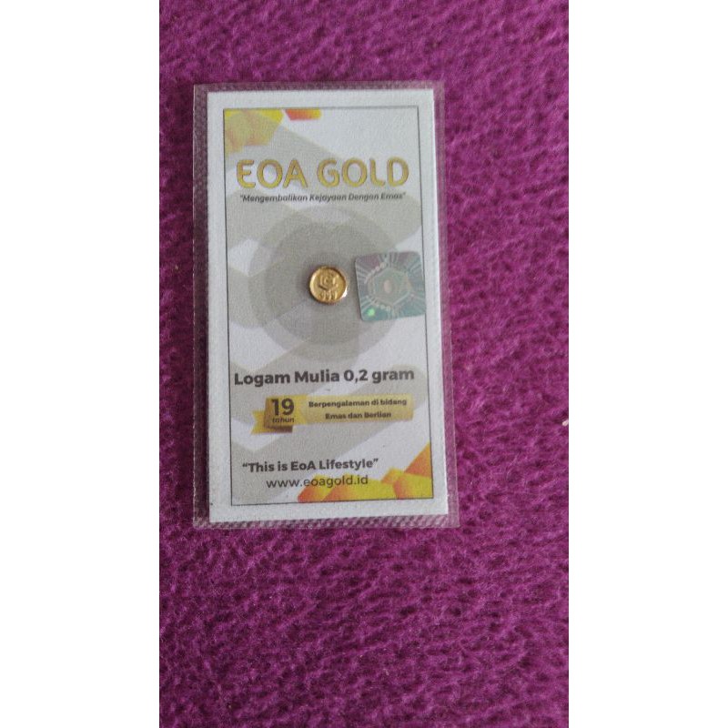 Fine gold mini logam mulia