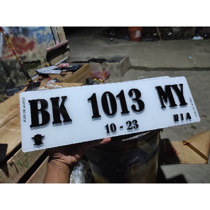 PLAT MOBIL TIMBUL  1 PCS ( satuan )