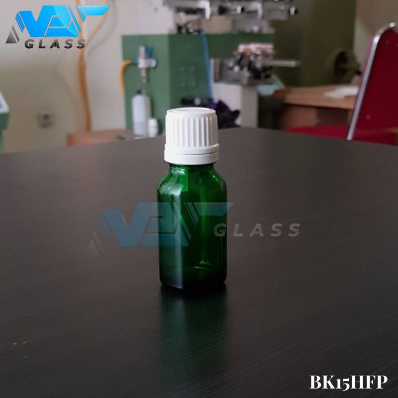 botol kaca 15ml hijau tutup filler putih / botol essential oil 15ml