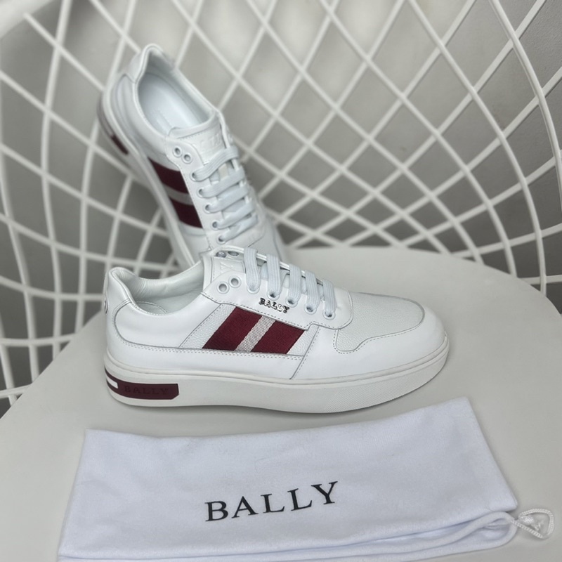 sepatu pria sneakers putih import sepatu cowok terlaris