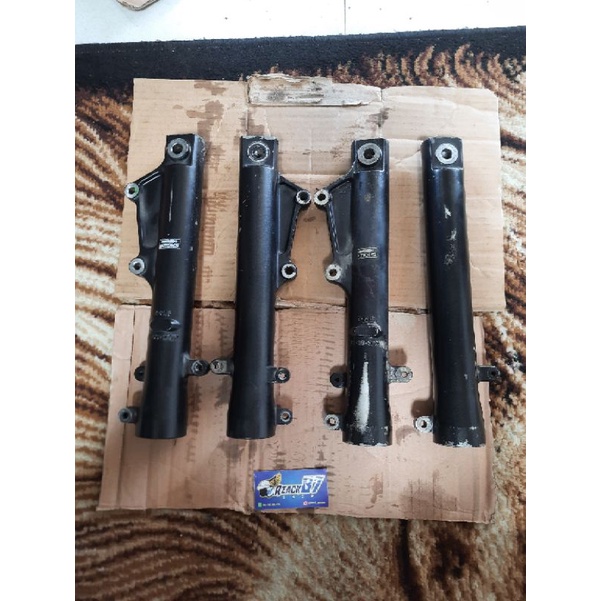 bottom shock skok depan tirev Tiger Revo dan megapro