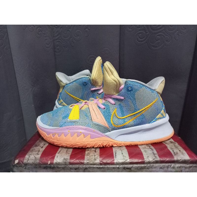 Sepatu second NIKE KYRIE 7
