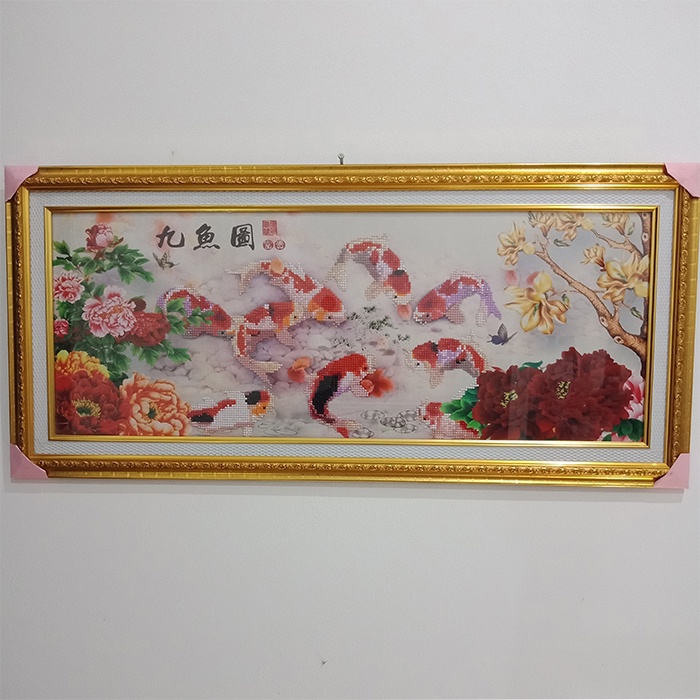 LUKISAN IKAN KOI