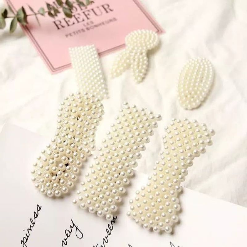 Jepit Rambut Elegan Aksen Mutiara Hairclip Hairpin Dengan Motif