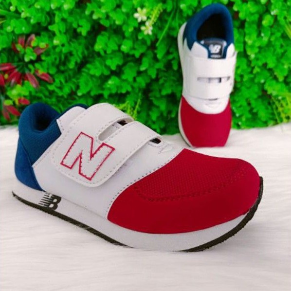 SEPATU SNEAKER ANAK LAKI DAN PEREMPUAN MERAH PUTIH BIRU