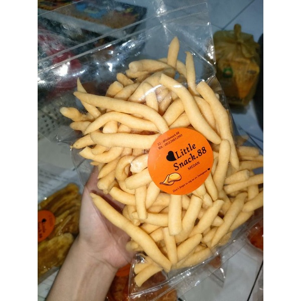 

KUE CURUT / KUE GABUS KEJU 200GR JAMINAN ENAK