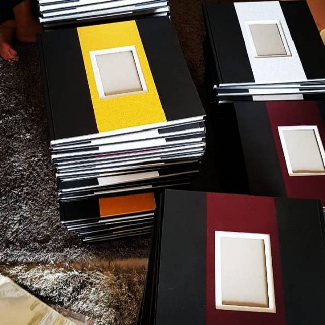Jual Album foto jumbo kombinasi warna Indonesia