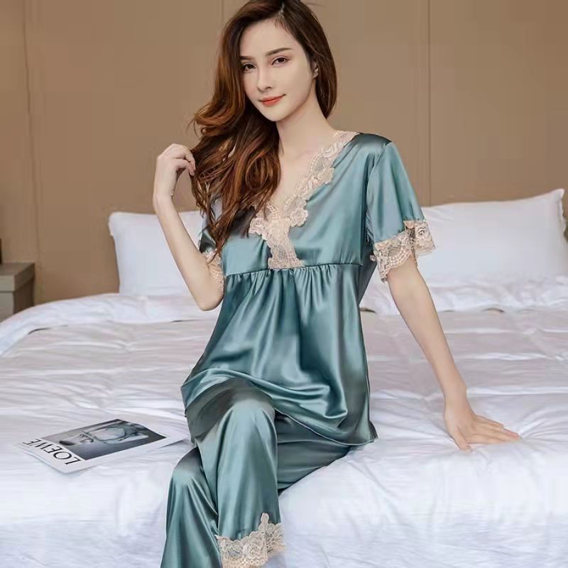 Set Piyama Sutra Es Sutra Tipis Seksi Lengan Tiga Perempat Ukuran Besar Homewear