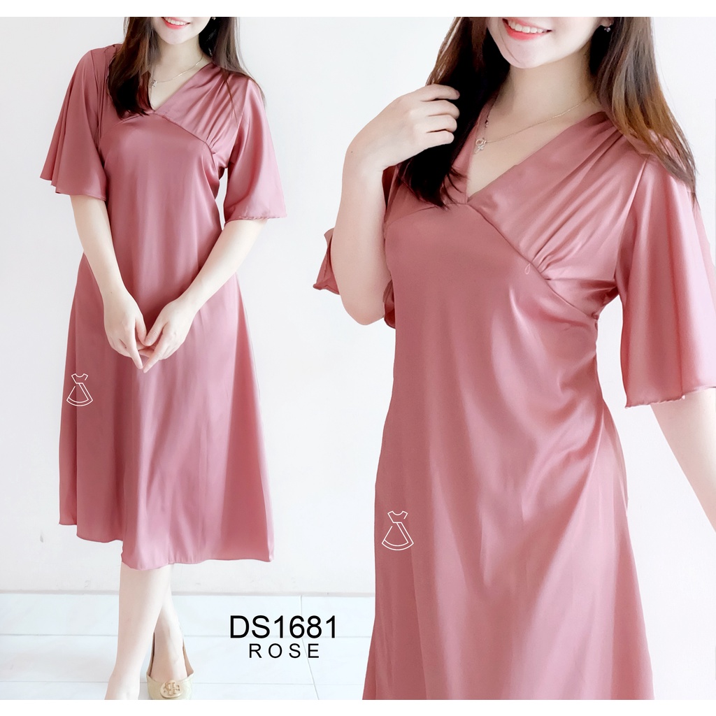 DS1681 - Dress Casual Wanita Basic Silk Flare Adem Korean Style