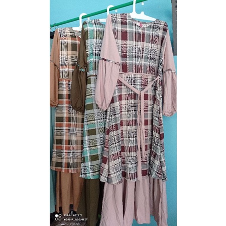 GAMIS SYAKILA MOTIF KOTAK KOMBINASI POLOS