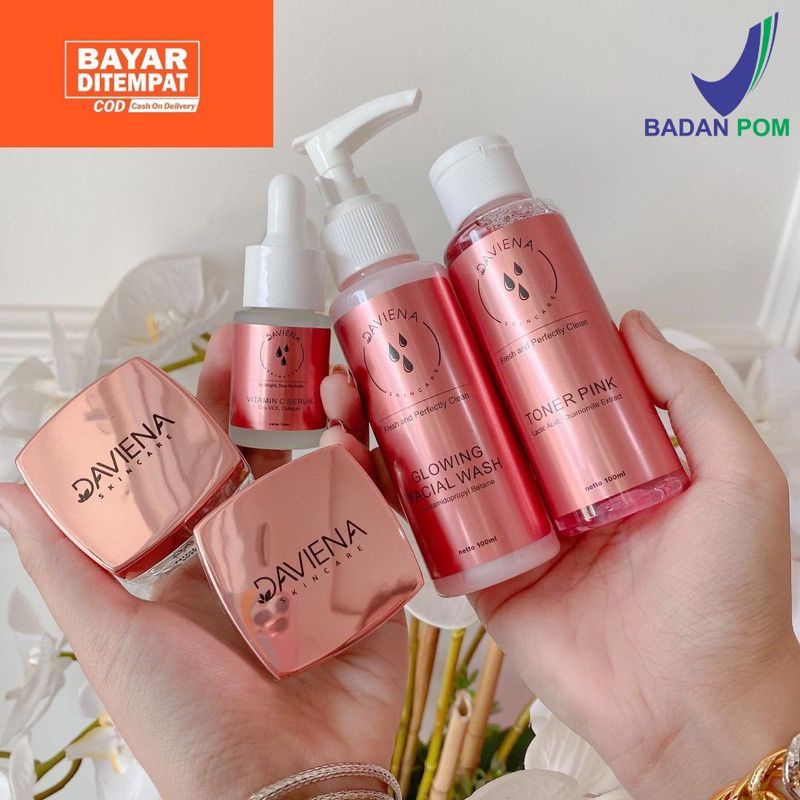 Daviena Skincare Paket Glowing Series Davienaskincareofficial Davina Devina Lampung Surabaya Jakarta Pemutih Pencerah Wajah Glowing Daviena Skincare