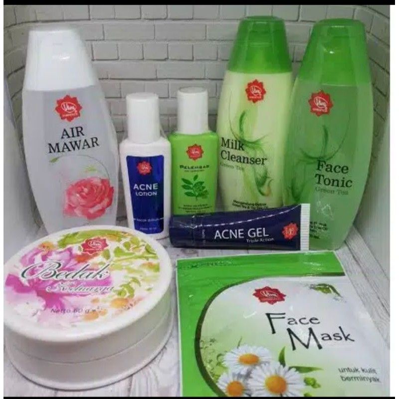 VIVA PERAWATAN WAJAH KERING BERJERAWAT