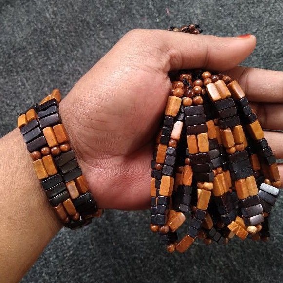 gelang kokka motif balok rel