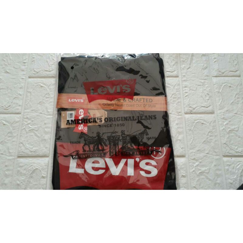 Kaos terlaris sekota Medan Levis Original & Import