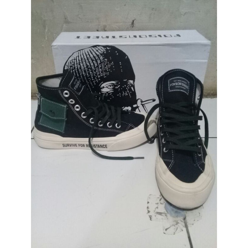 Poison Street Vague Pocket Classic