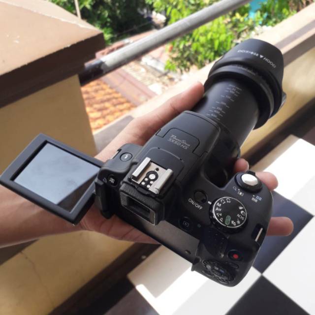 Kamera vlog Canon SX50HS (semi DSLR)