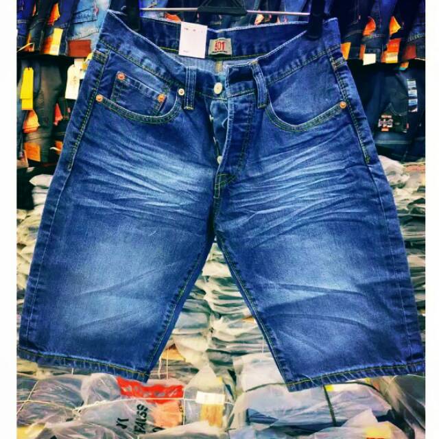 CELANA PENDEK JENS LEVIS PRIA SANTAI CELANA PENDEK PRIA JENSS LEVIS 530