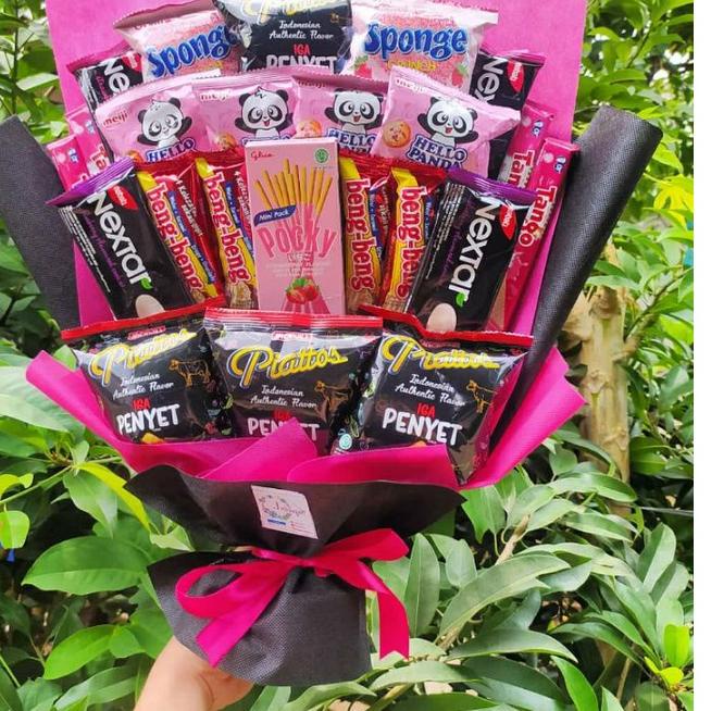 

10.10 ✨Promo✨ (B) buket big premium pocky BLACK PINK/paket/bingkisan Snack Ulang Tahun/Ultah/ Wisuda/Kado/Hadiah serbuuu !